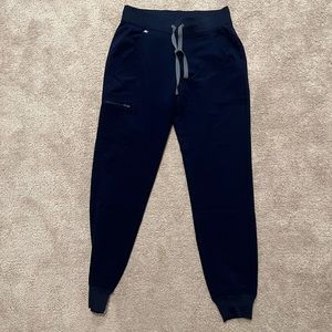 *Never been worn* Figs Technical Collection Joggers size XS